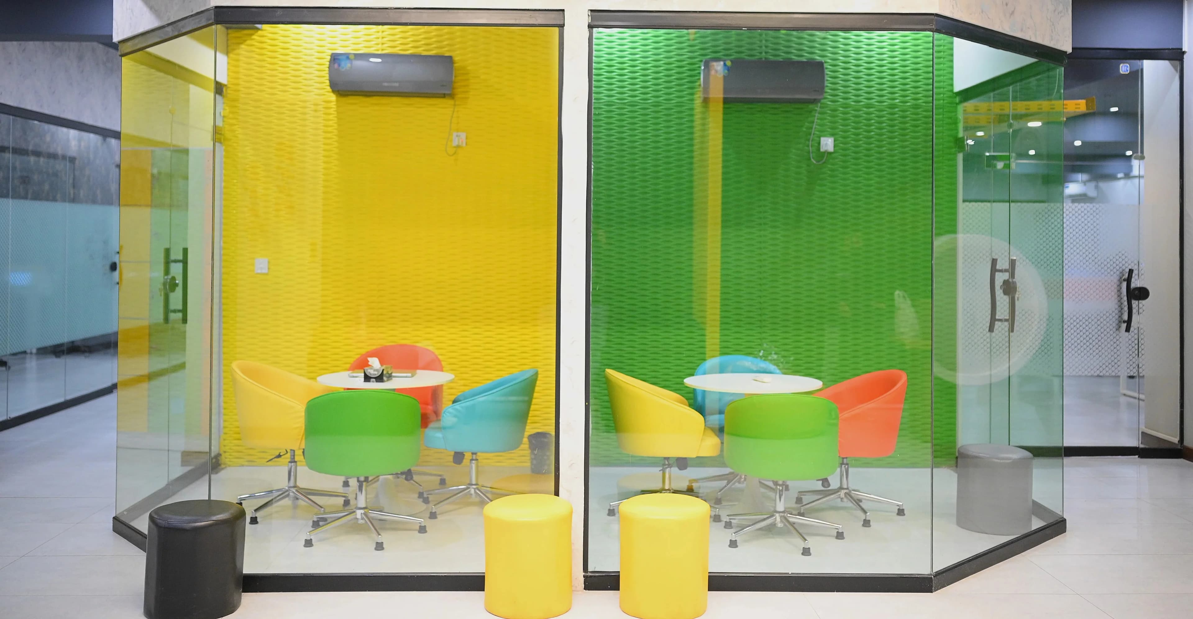 Cowork24 colourful team meeting room